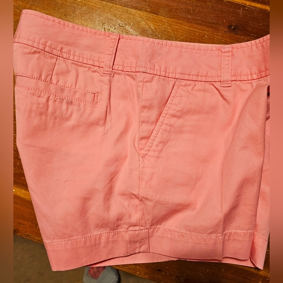 Lilly Pulitzer Callahan shorts - Picture 3 of 8